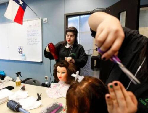 Abbott Vetoed A Cosmetology Bill. It Was The Right Move